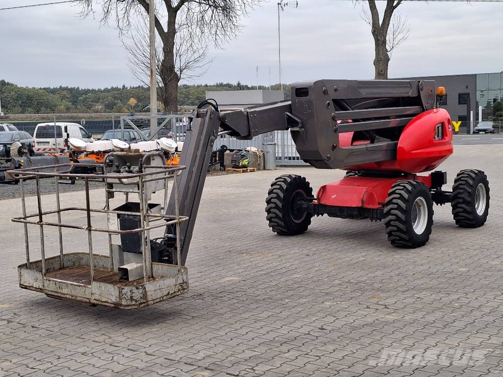 Manitou 180 ATJ Articulated boom lifts