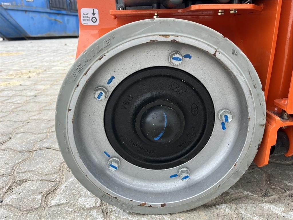 JLG 1230ES Személyemelők