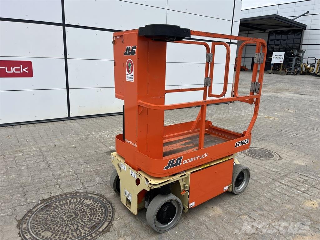 JLG 1230ES Személyemelők