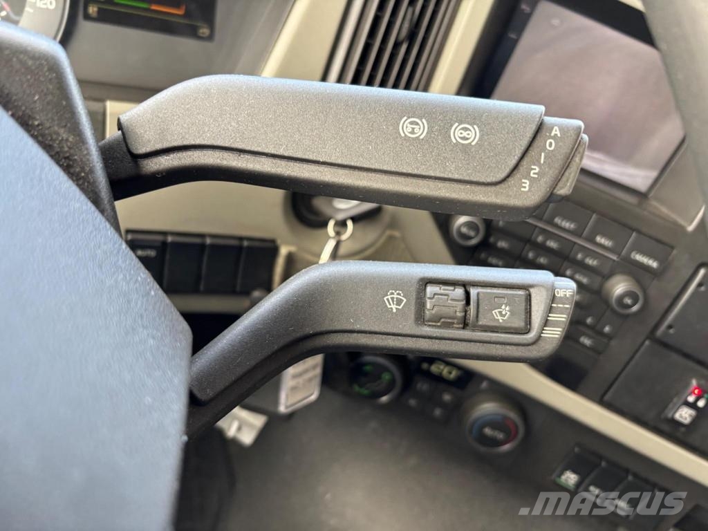 Volvo FM450 6x2*4 EURO6 + CARRIER SUPRA 1250 Kravas automašīnas - refrižeratori