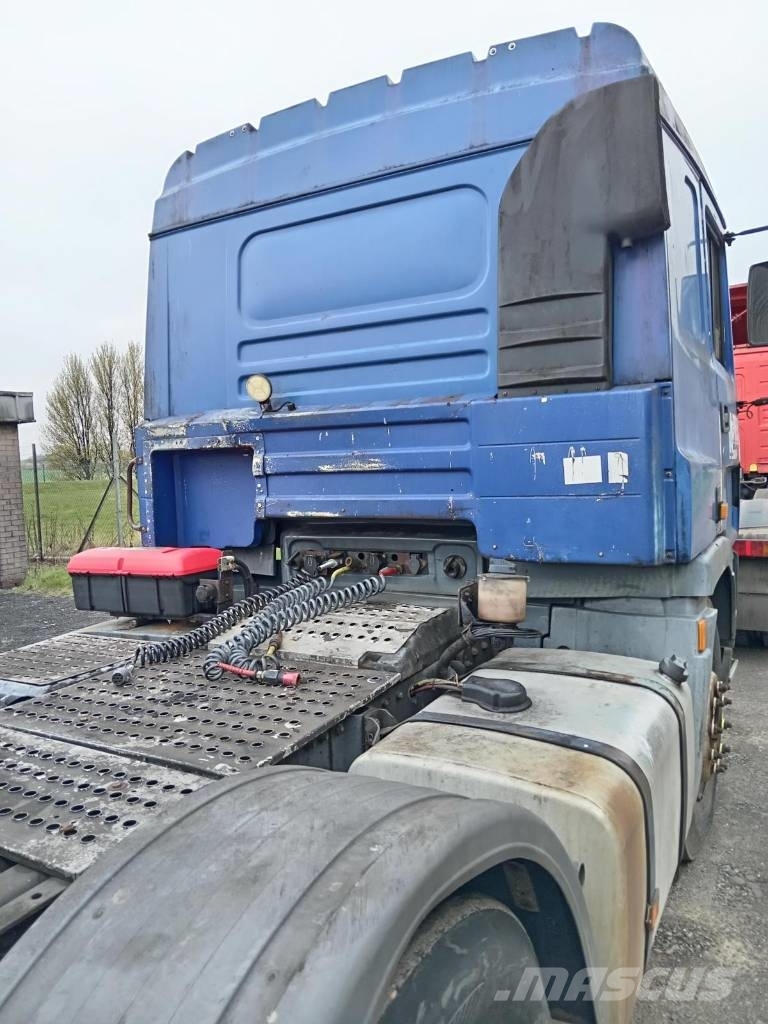 ERF EC11 Sattelzugmaschinen