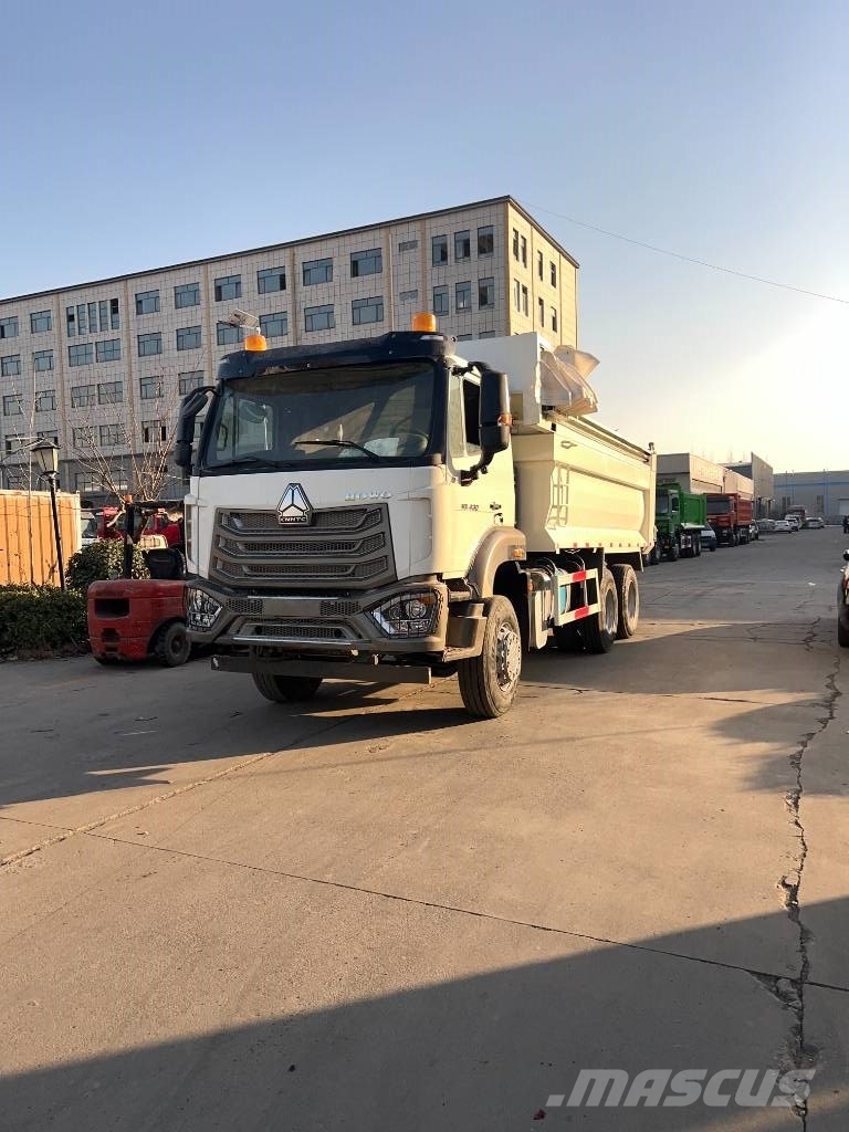 Sinotruk NX 430 Грузовики-Самосвалы