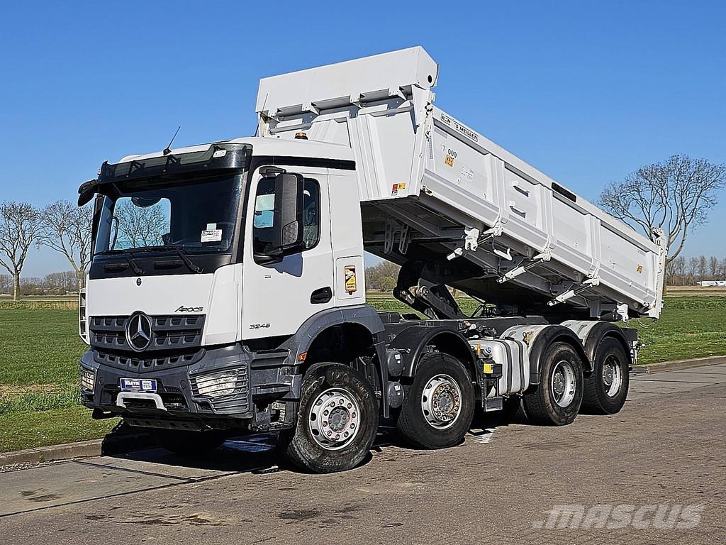 Mercedes-Benz AROCS 3246 Camion benne