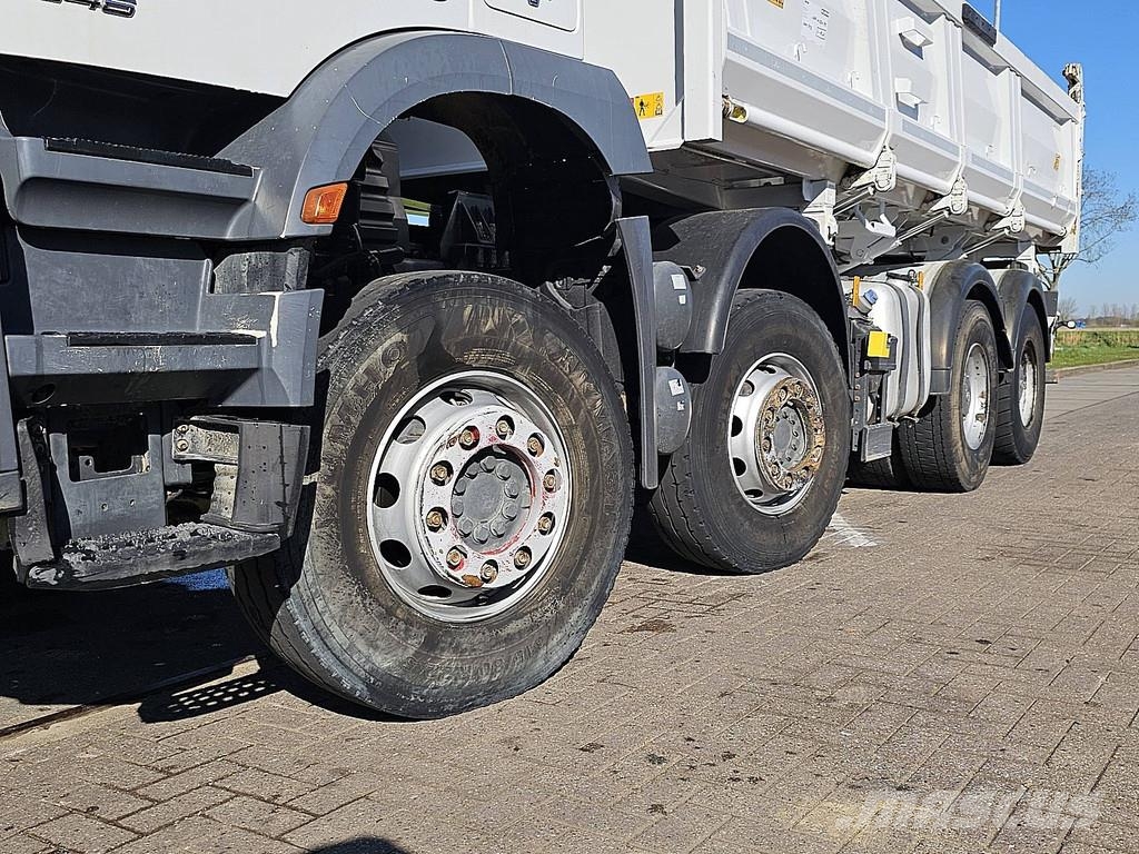 Mercedes-Benz AROCS 3246 Camion benne