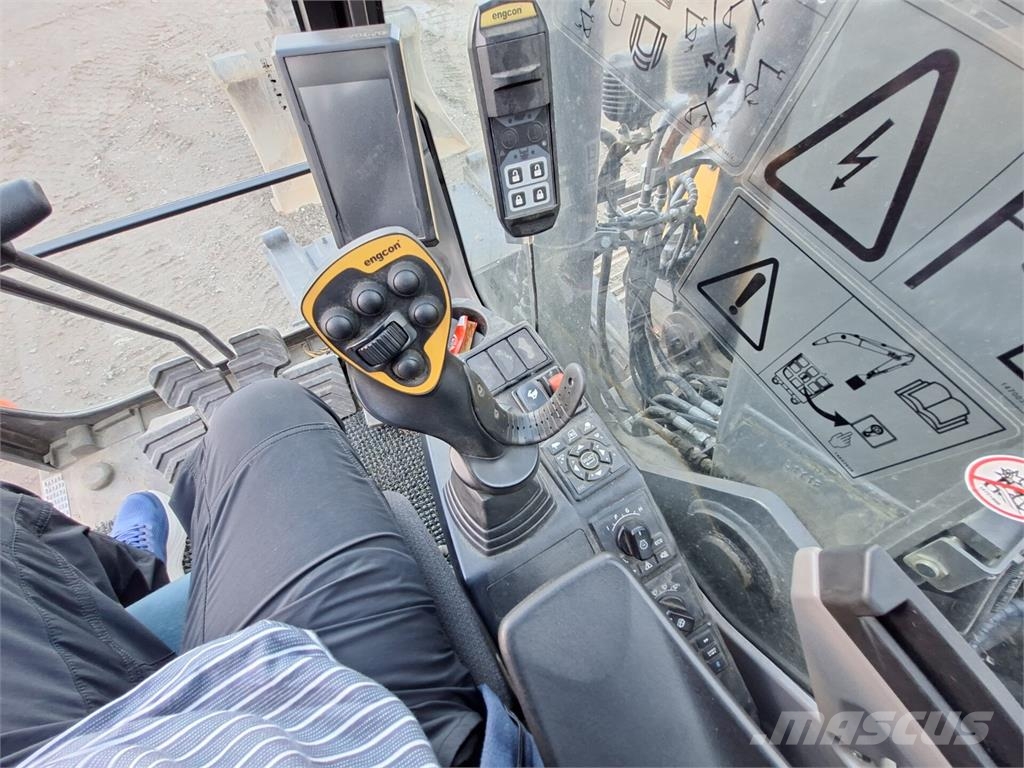 Volvo ECR145EL Telakaivukoneet