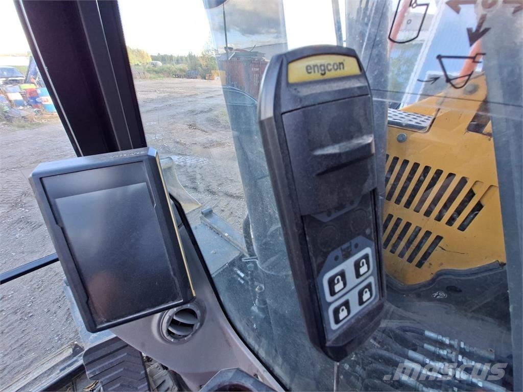 Volvo ECR145EL Telakaivukoneet