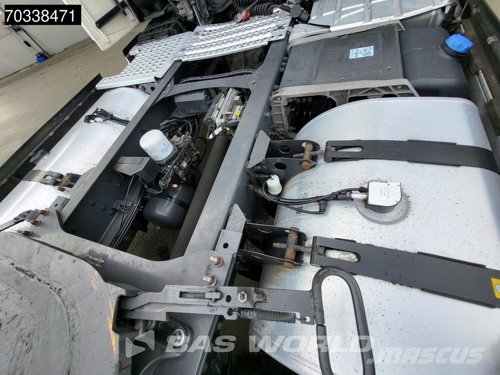 Volvo FH 500 4X2 XL 2x Tanks I-ParkCool ACC Vetopöytäautot