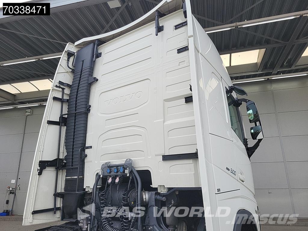 Volvo FH 500 4X2 XL 2x Tanks I-ParkCool ACC Vetopöytäautot