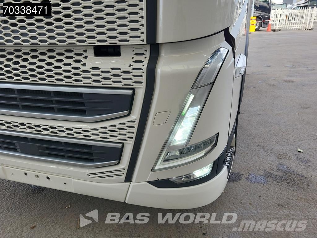 Volvo FH 500 4X2 XL 2x Tanks I-ParkCool ACC Vetopöytäautot