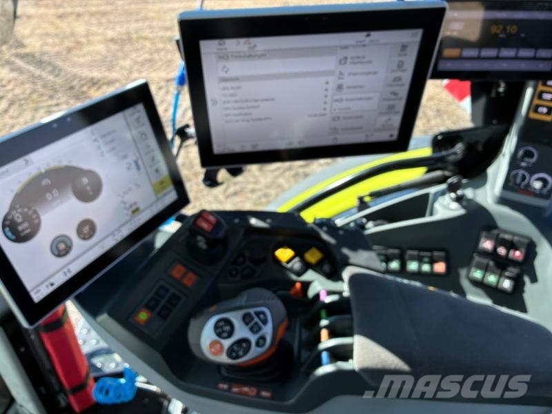 CLAAS ARION 570 CMATIC CEBIS Traktoren