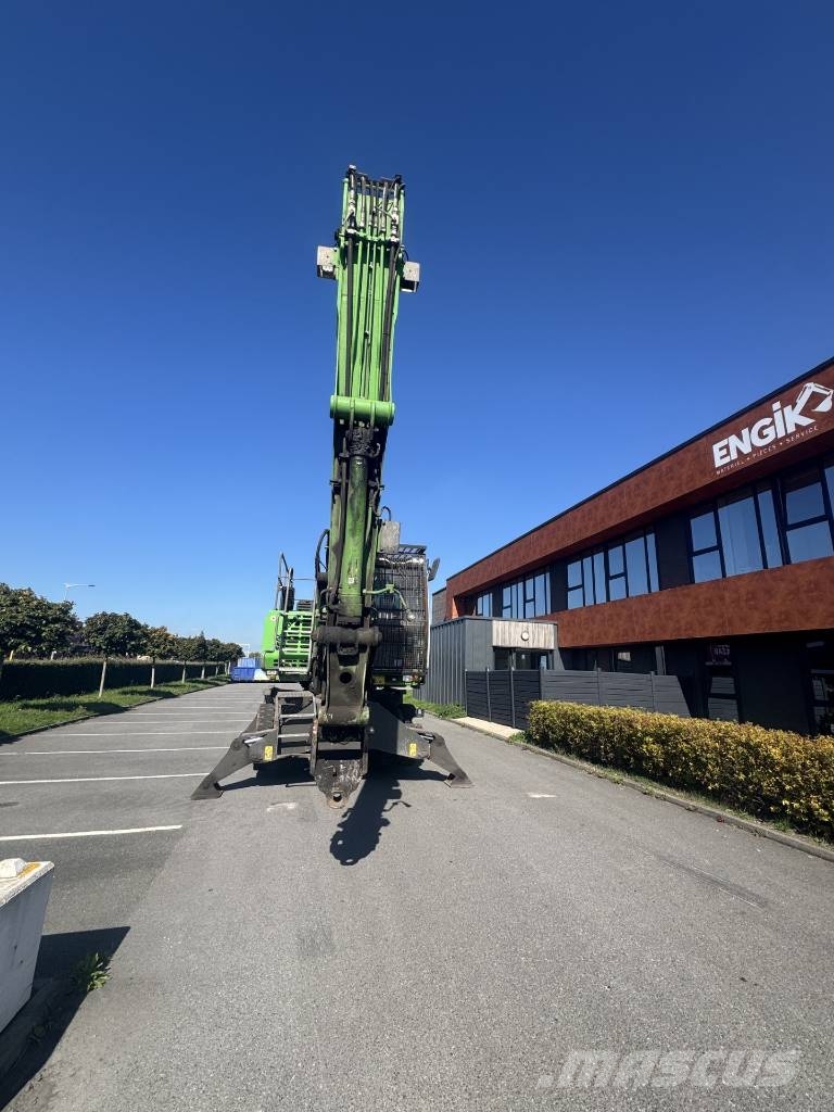 Sennebogen 821 E Excavadoras de ruedas