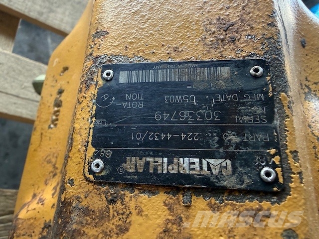 CAT 740 B USED HYDRAULIC PUMP COMPLET Hydraulics
