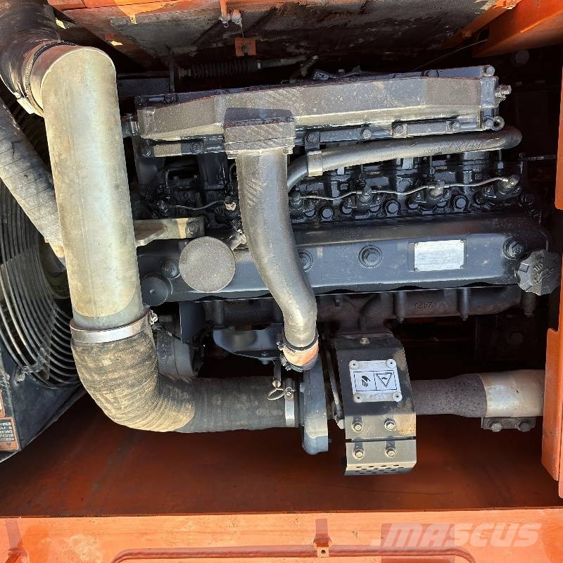 Doosan DX 140 LC 履带挖掘机