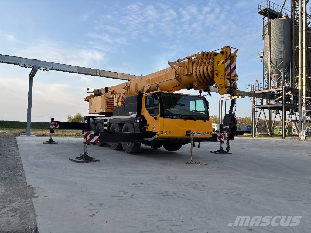 Liebherr LTM 1090-4.1 50m Main Boom+19m Jib Year 2010 Žeriavy pre ťažký terén