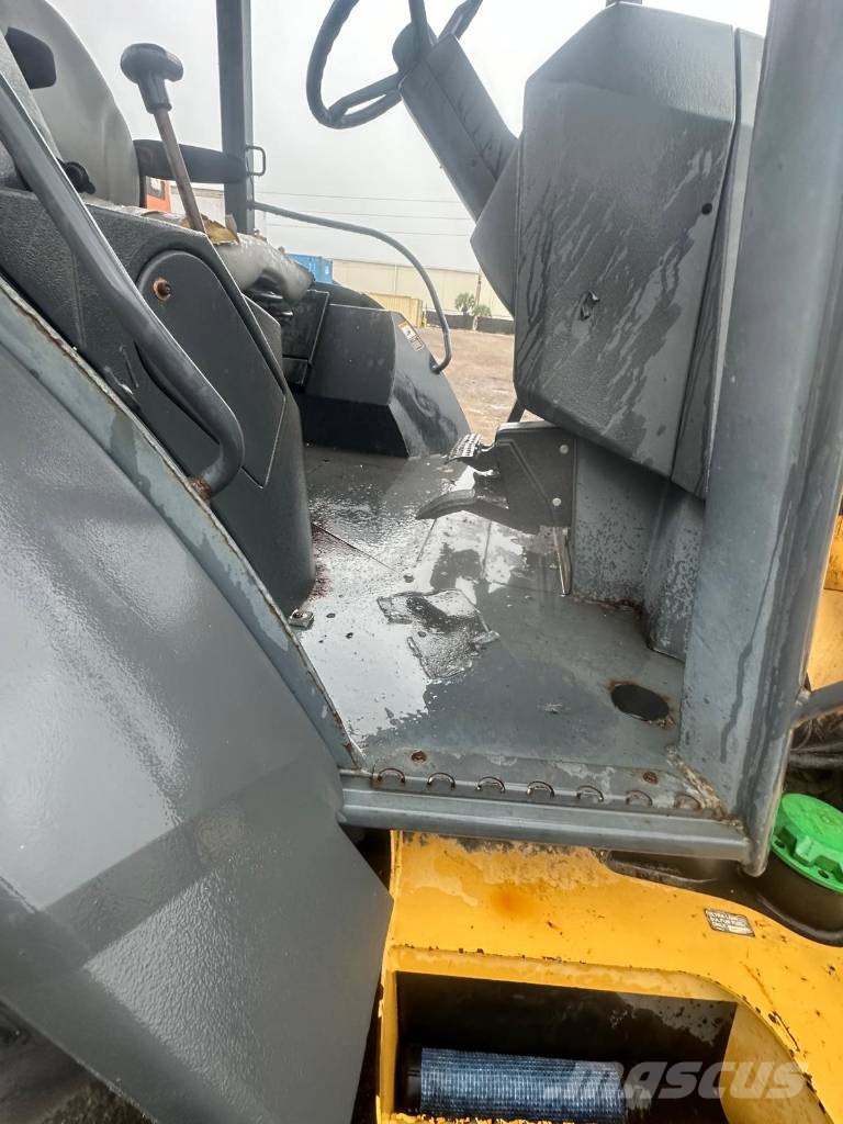 John Deere 310 K Rovokopači