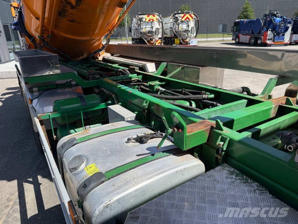 Scania P360 6x2*4 12.500 l. Korp & Son Camiones aspiradores/combi