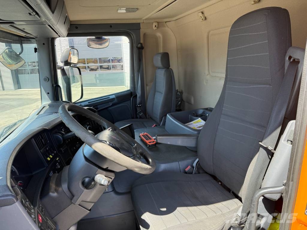 Scania P360 6x2*4 12.500 l. Korp & Son Camiones aspiradores/combi