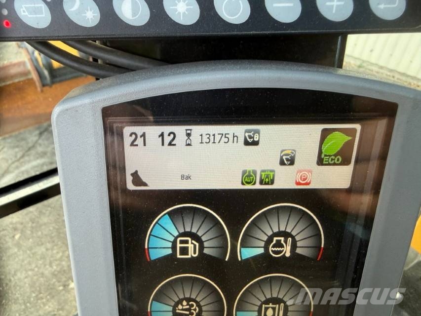 CAT M314F Ratiniai ekskavatoriai