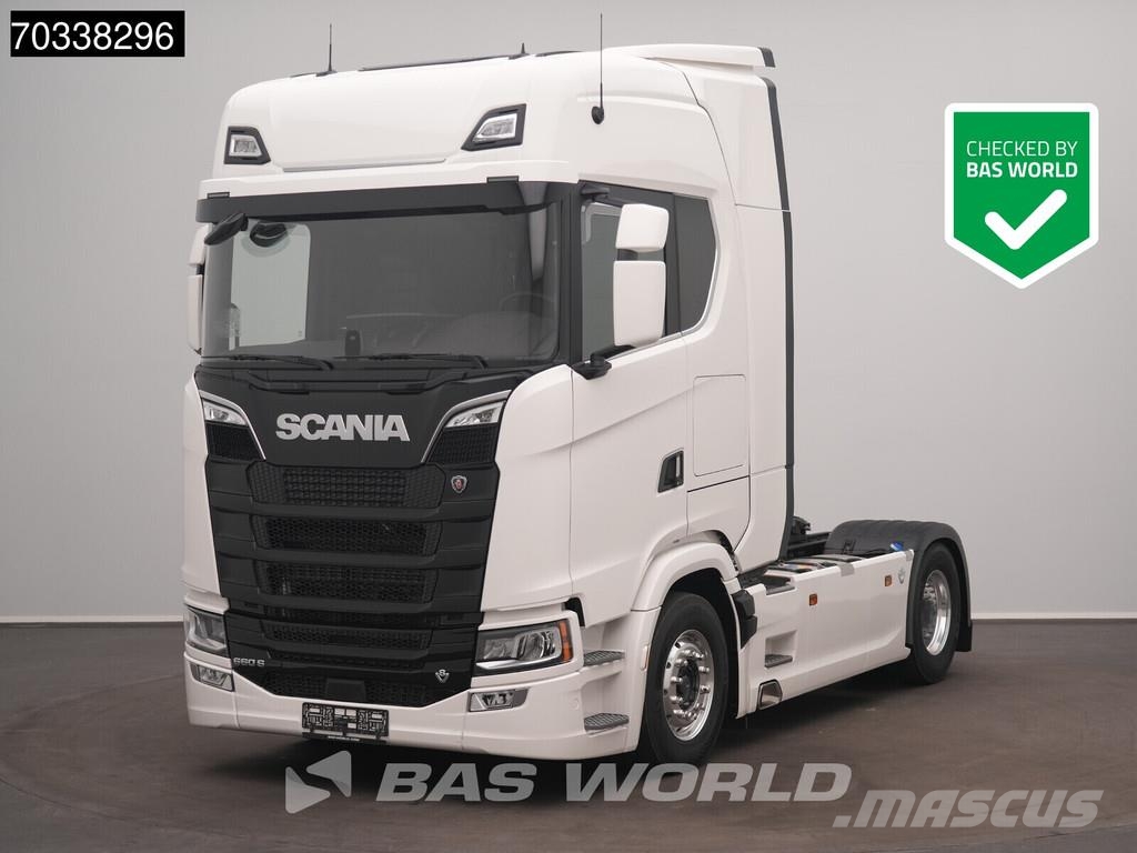 Scania S660 4X2 NEW! Retarder 2x Tanks Standklima ACC Lea Trekkvogner