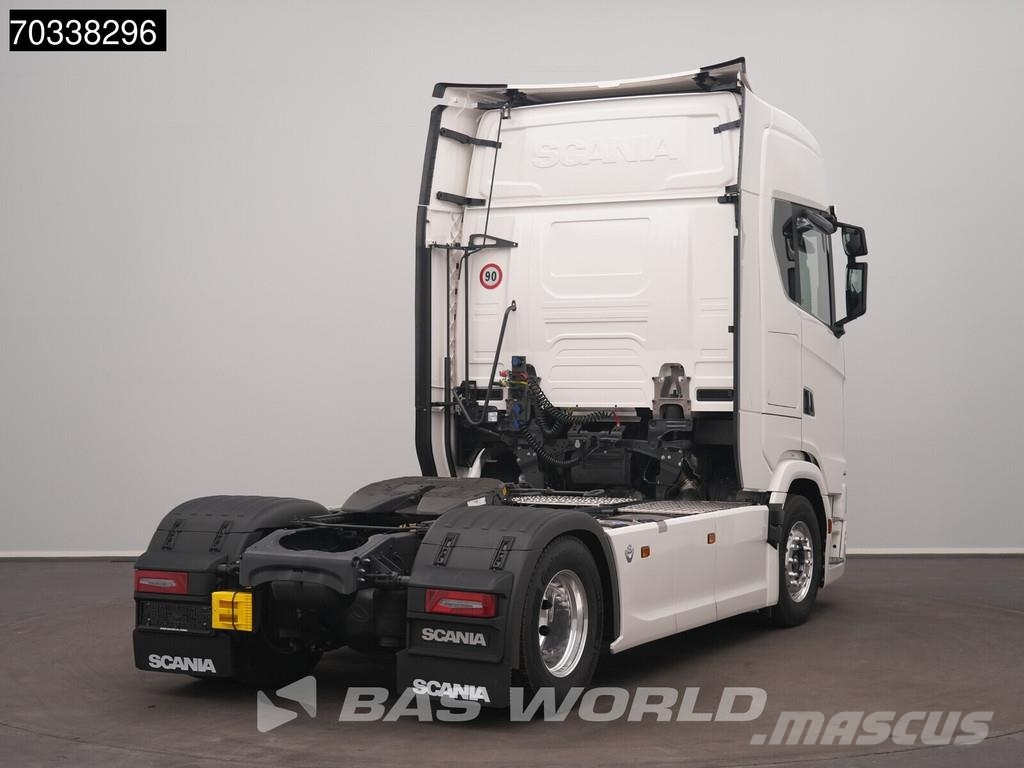 Scania S660 4X2 NEW! Retarder 2x Tanks Standklima ACC Lea Trekkvogner