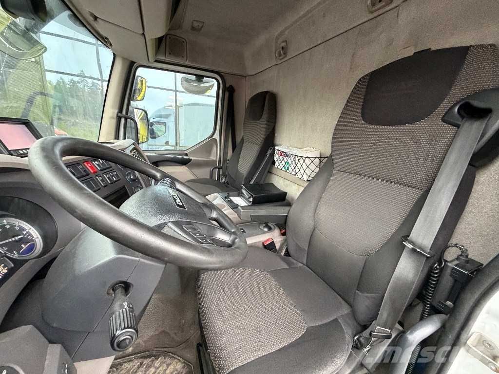 DAF LF 210 umpikori Camion cassonati
