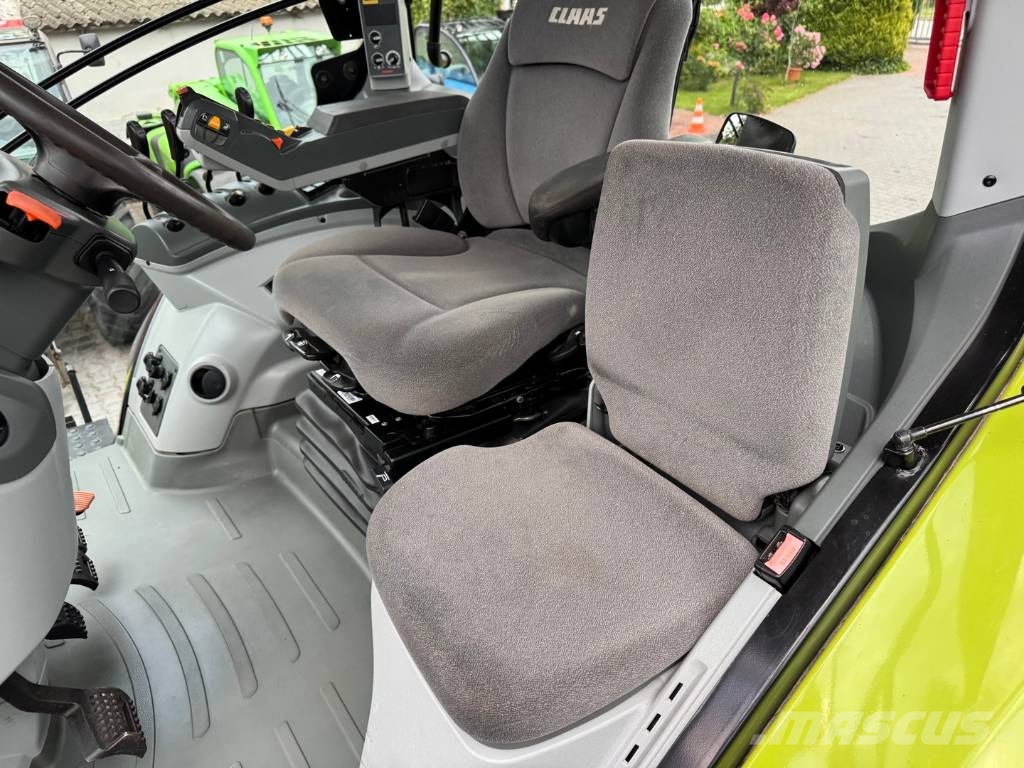 CLAAS AXION 800 CIS Tractores