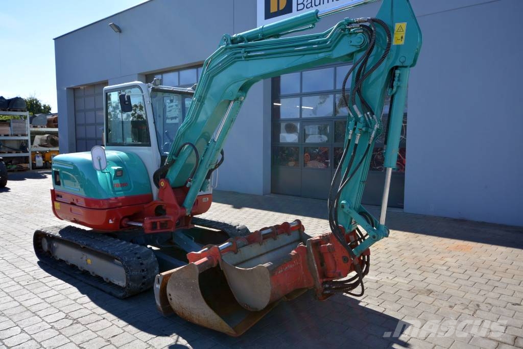 Takeuchi TB 260 Minibagger < 7t