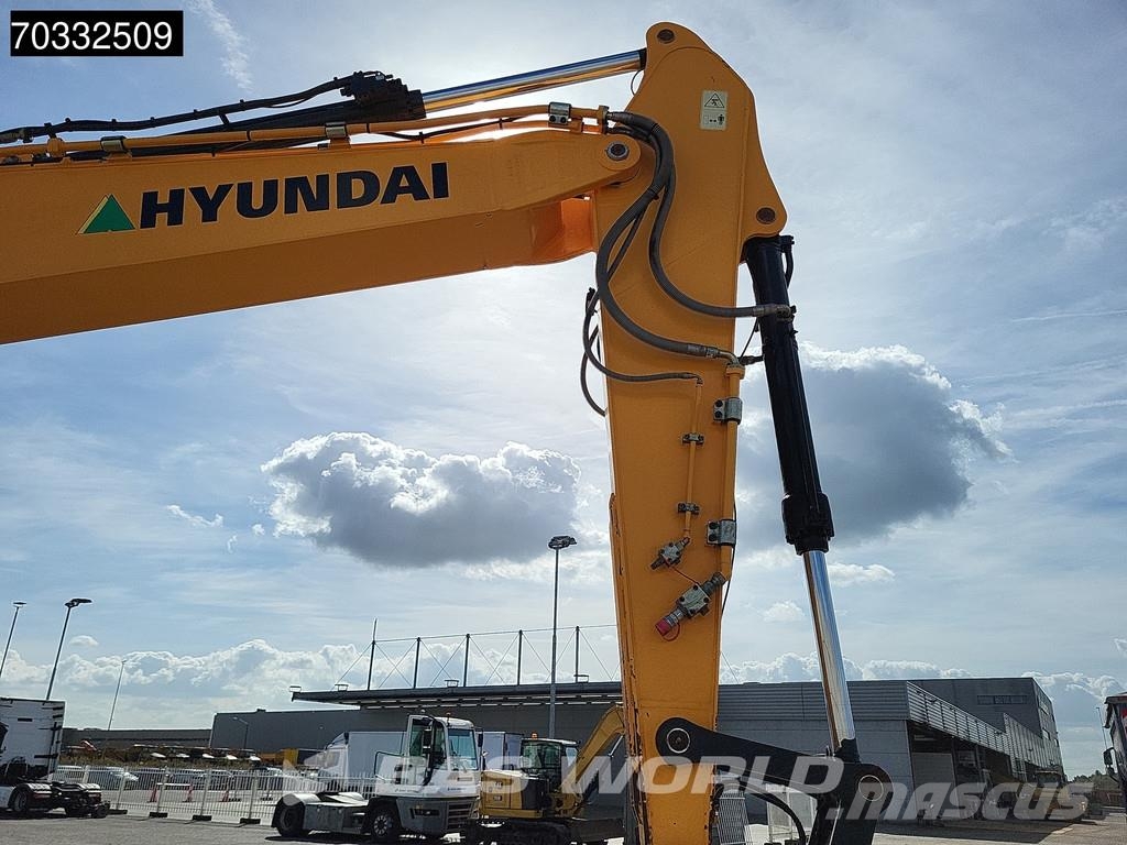 Hyundai HX260 L Crawler excavators