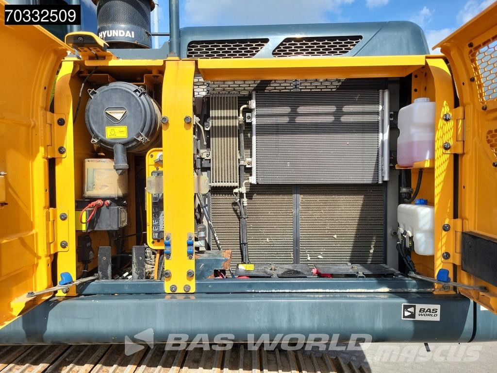 Hyundai HX260 L Crawler excavators