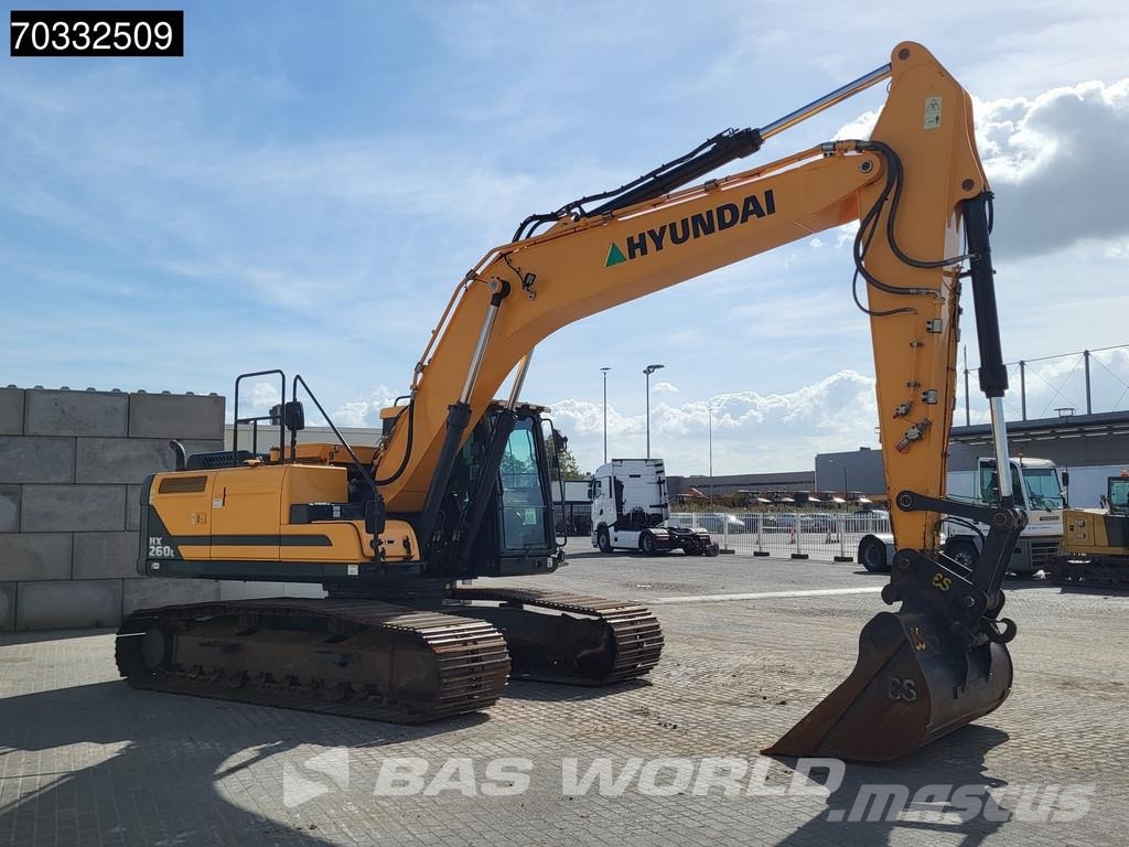 Hyundai HX260 L Crawler excavators