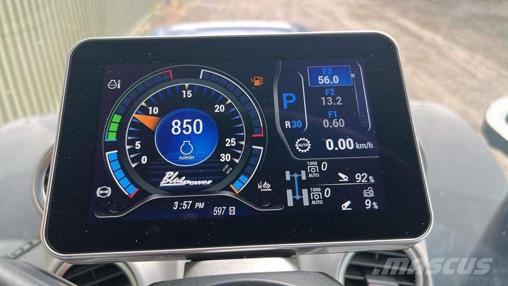 New Holland T7.300 PLMi Auto Command Tractors