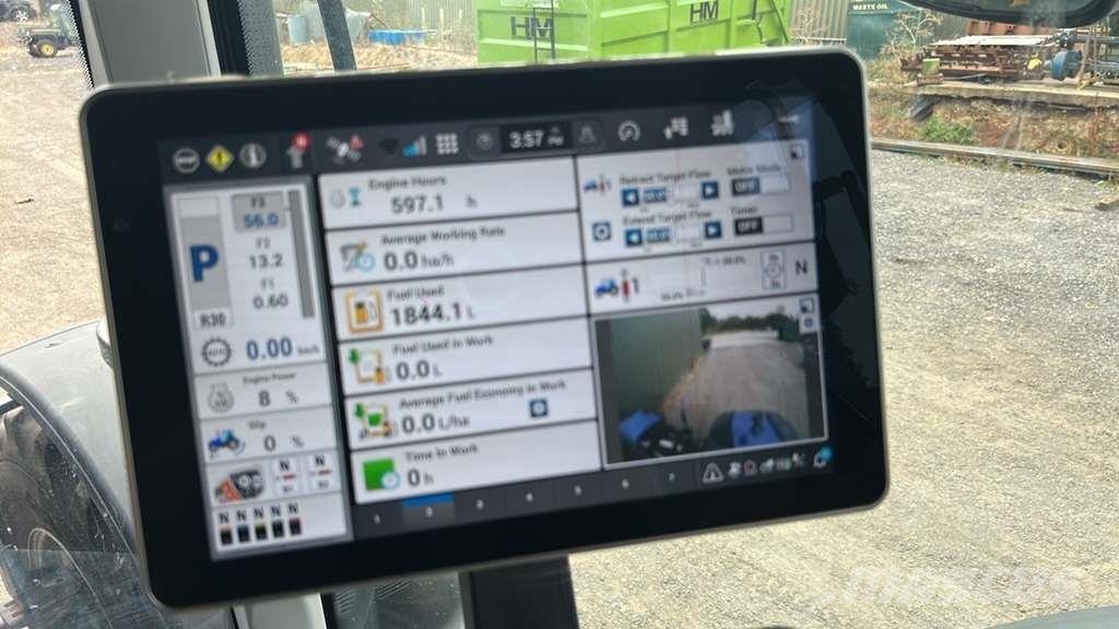 New Holland T7.300 PLMi Auto Command Tractors