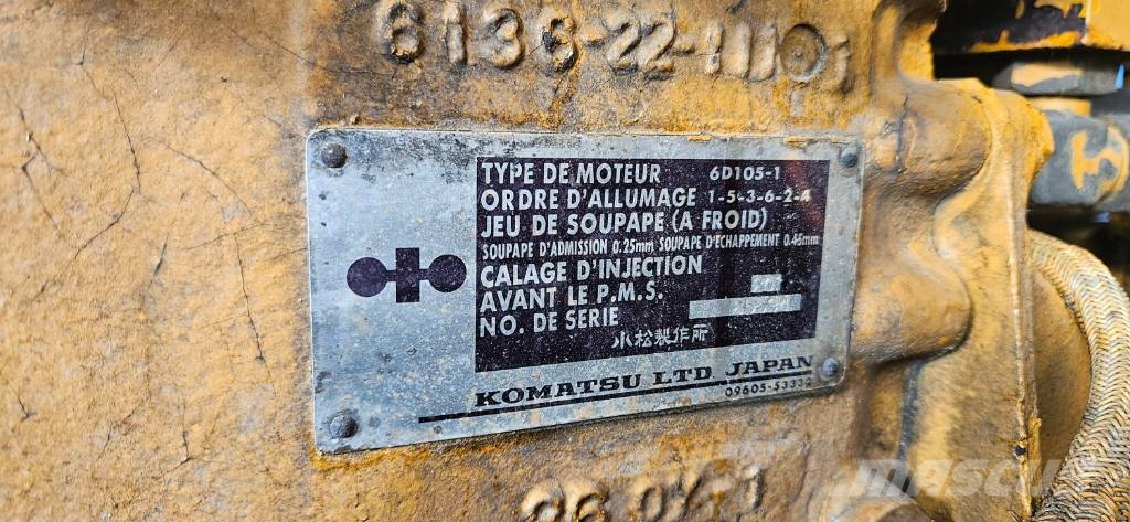 Komatsu WA 200 Wielladers