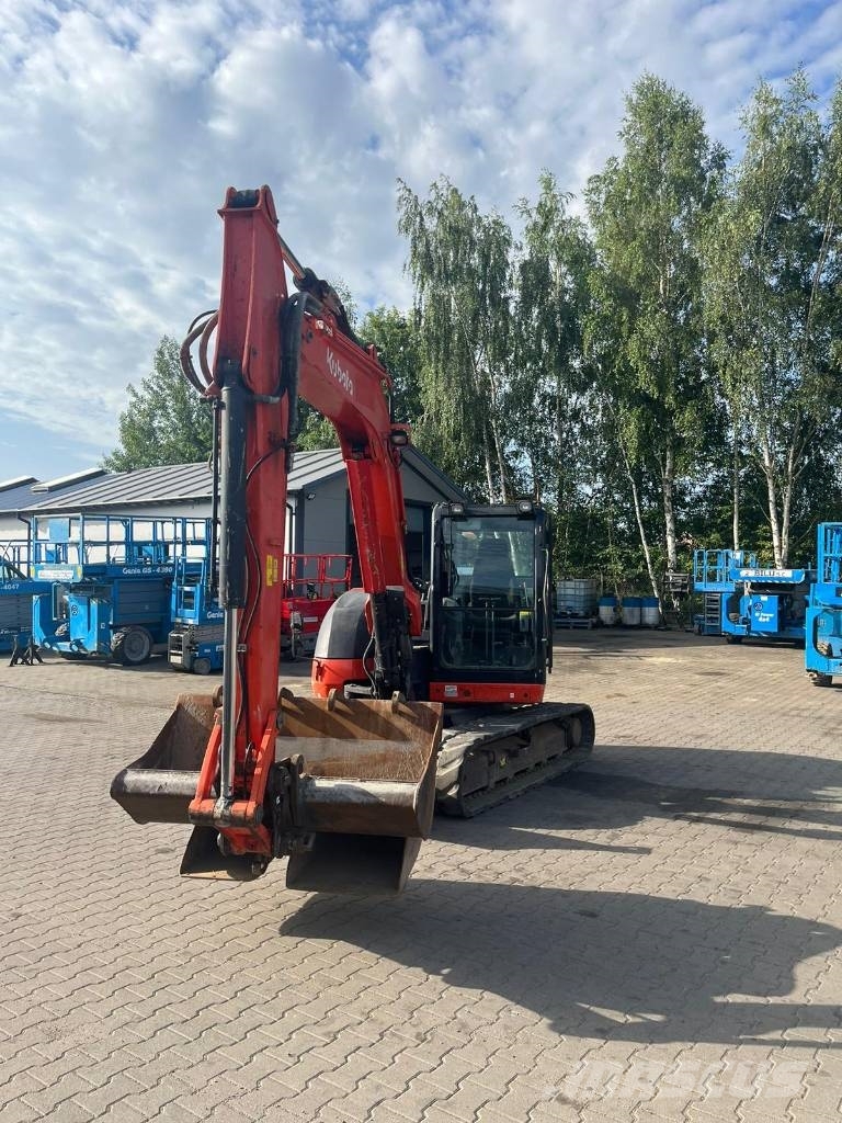 Kubota KX 080-4 中型挖掘机
