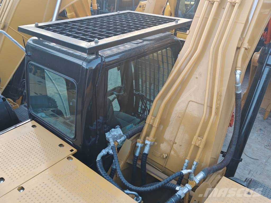 CAT 330D 대형 굴삭기 29톤 이상