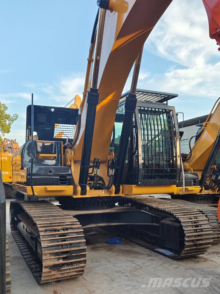 CAT 330D 대형 굴삭기 29톤 이상
