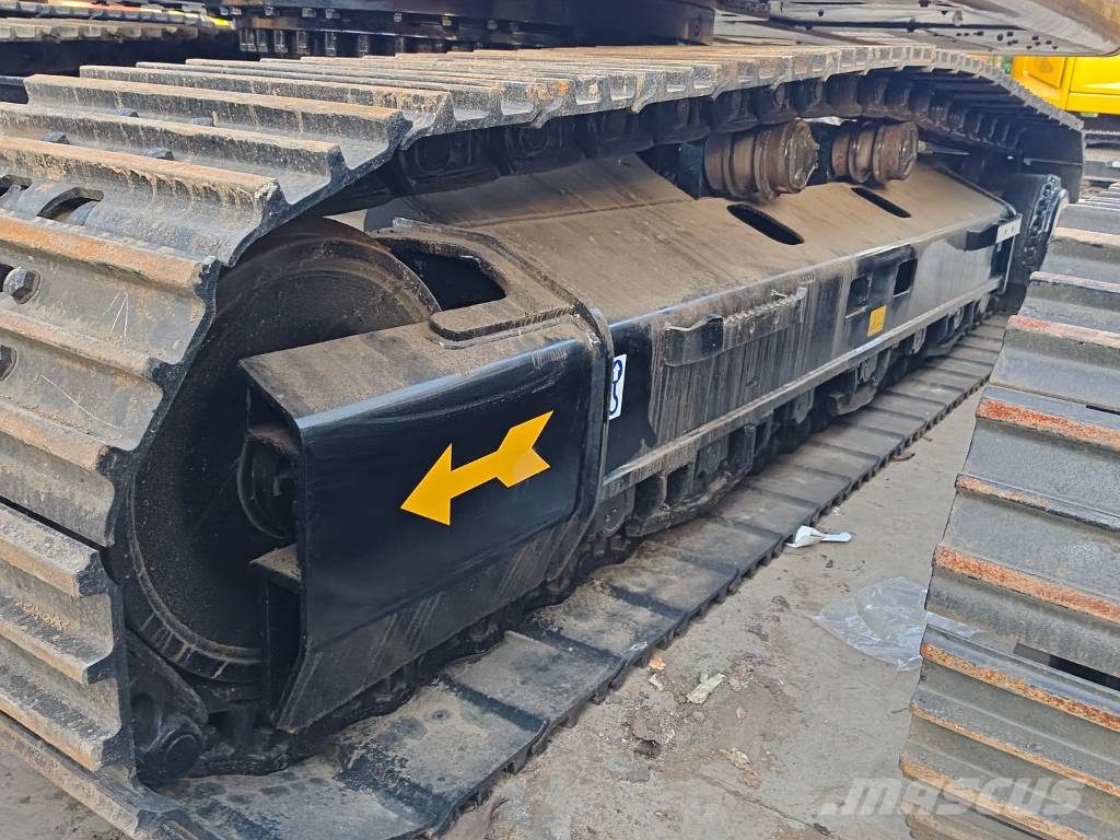 CAT 330D 대형 굴삭기 29톤 이상