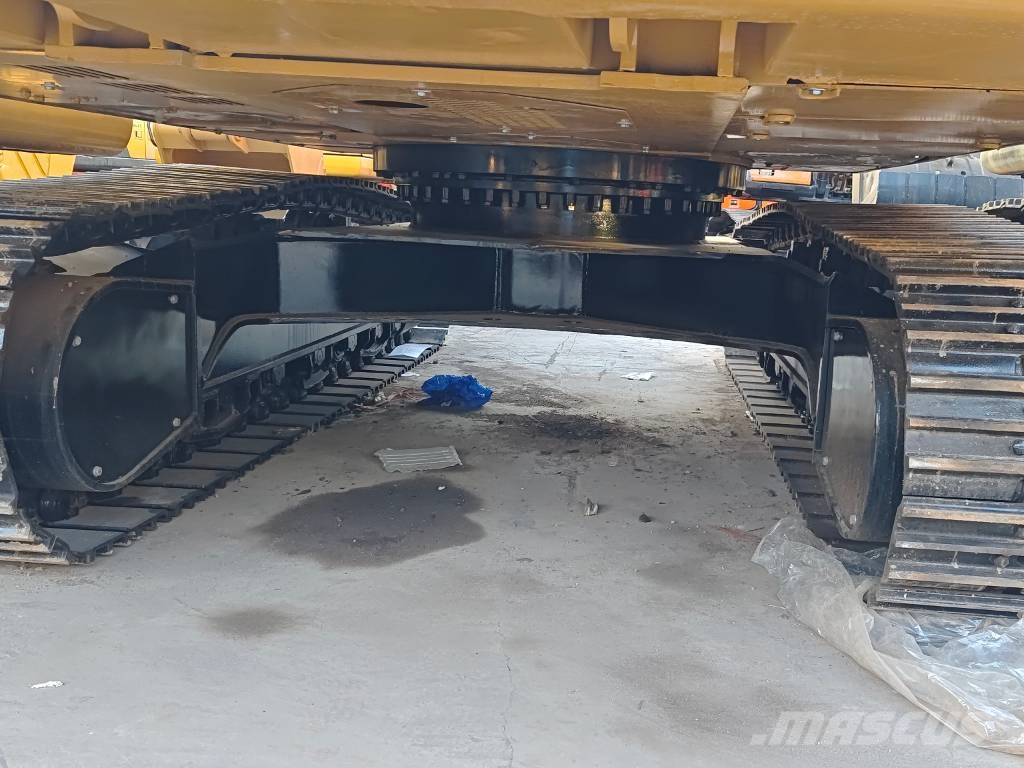 CAT 330D 대형 굴삭기 29톤 이상