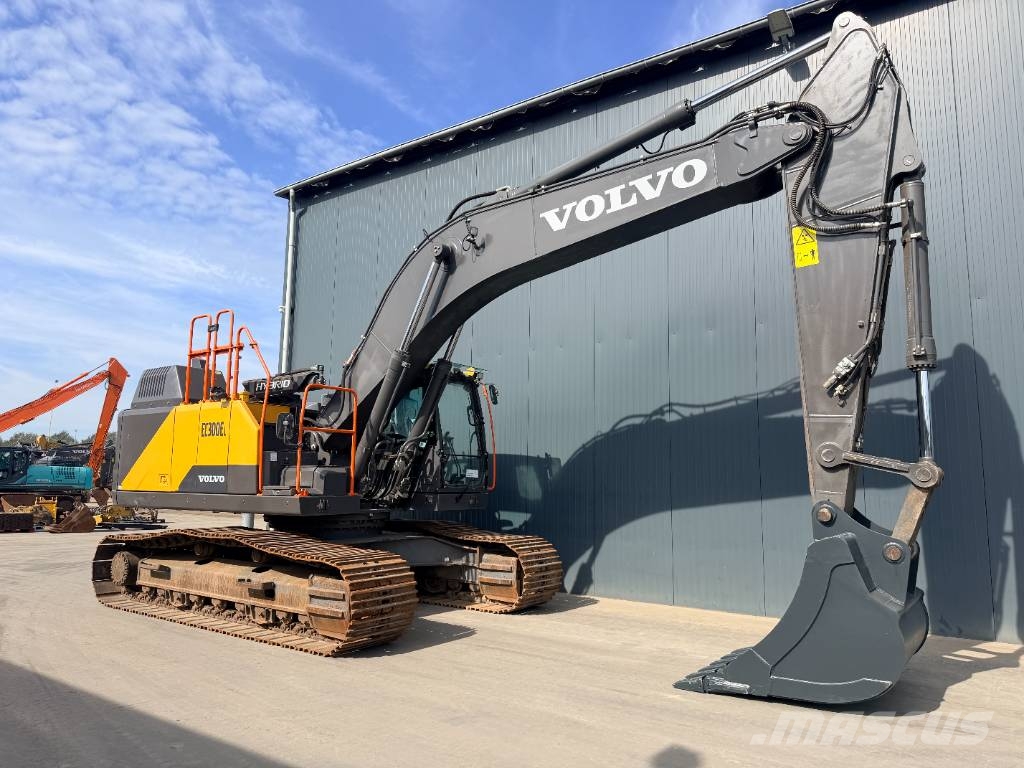 Volvo EC 300 E Rupsgraafmachines
