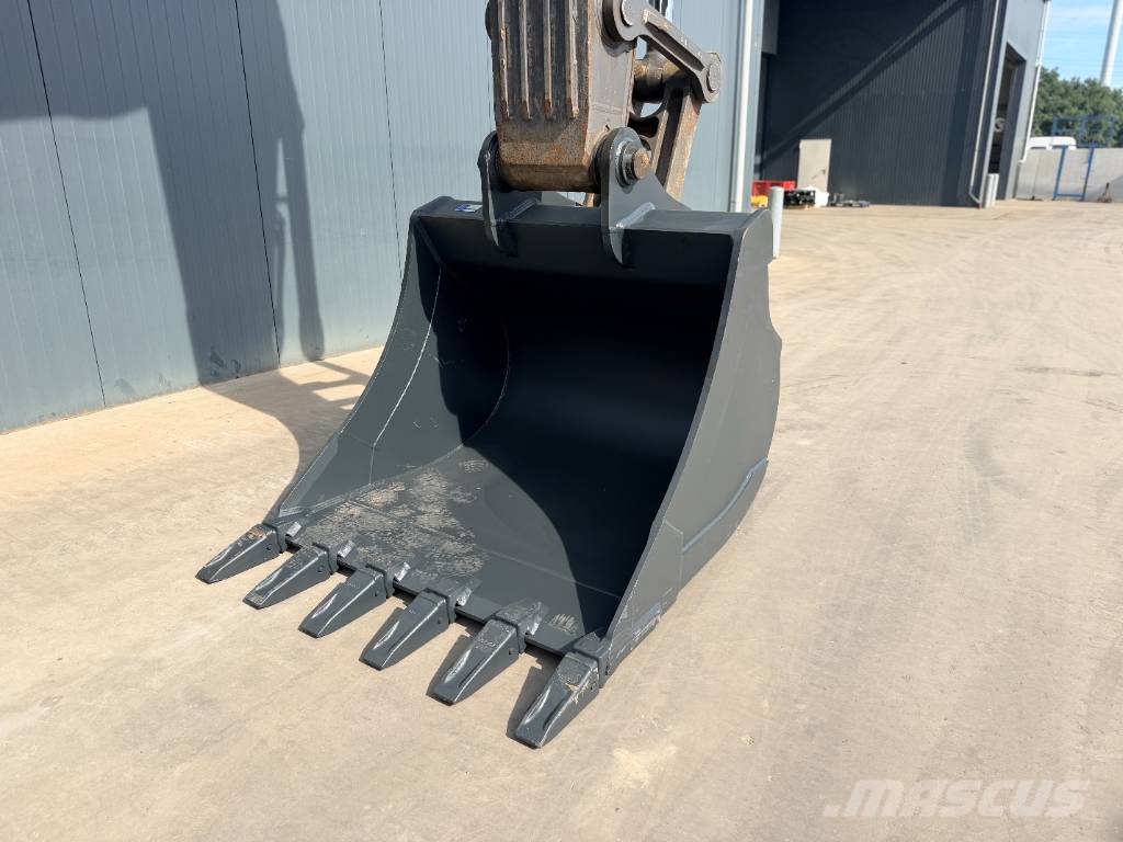 Volvo EC 300 E Rupsgraafmachines