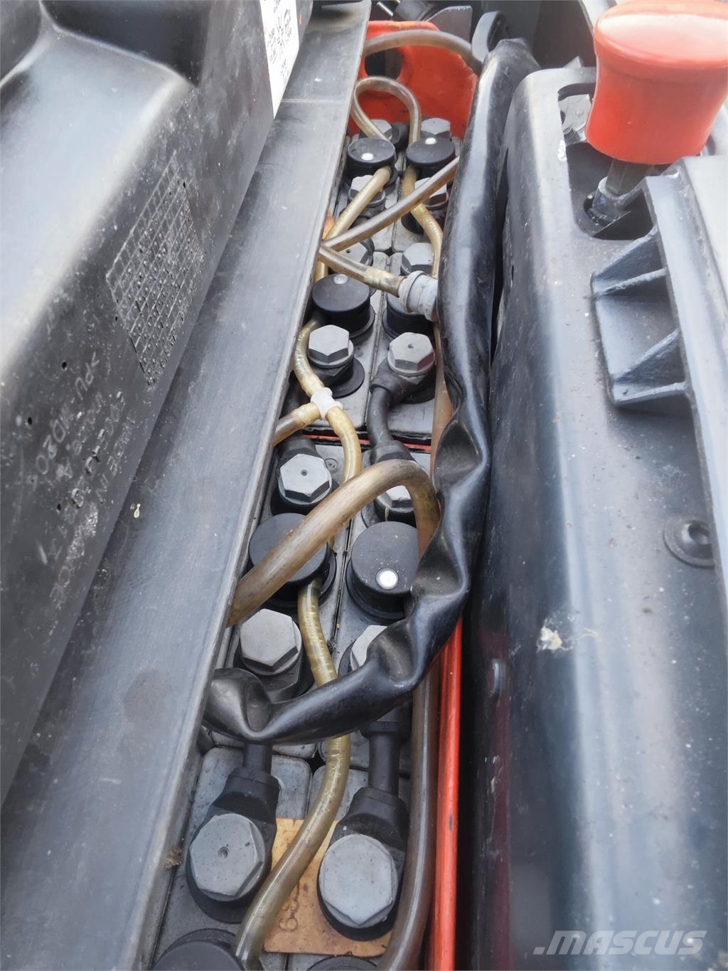 Linde L 12 Elektromos gyalogkíséretű targoncák