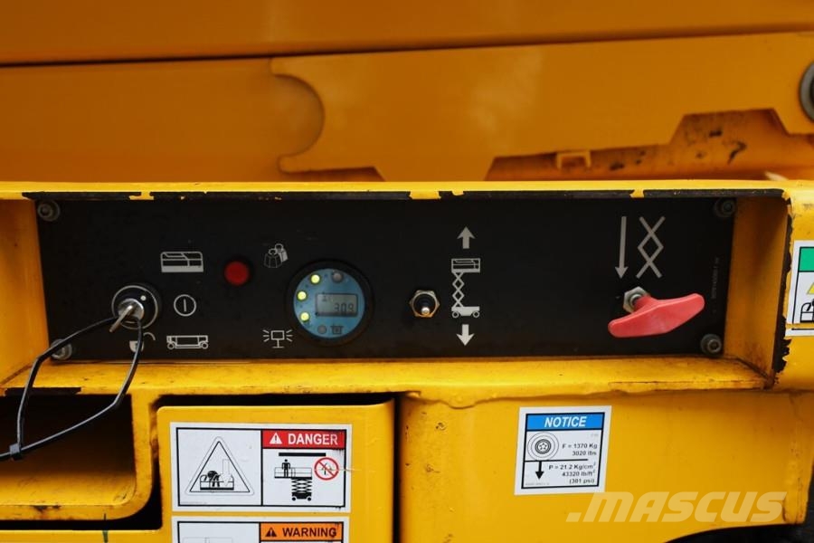 Haulotte Compact 10 Electric, 10.2m Working Height, 450kg C Scissor lifts