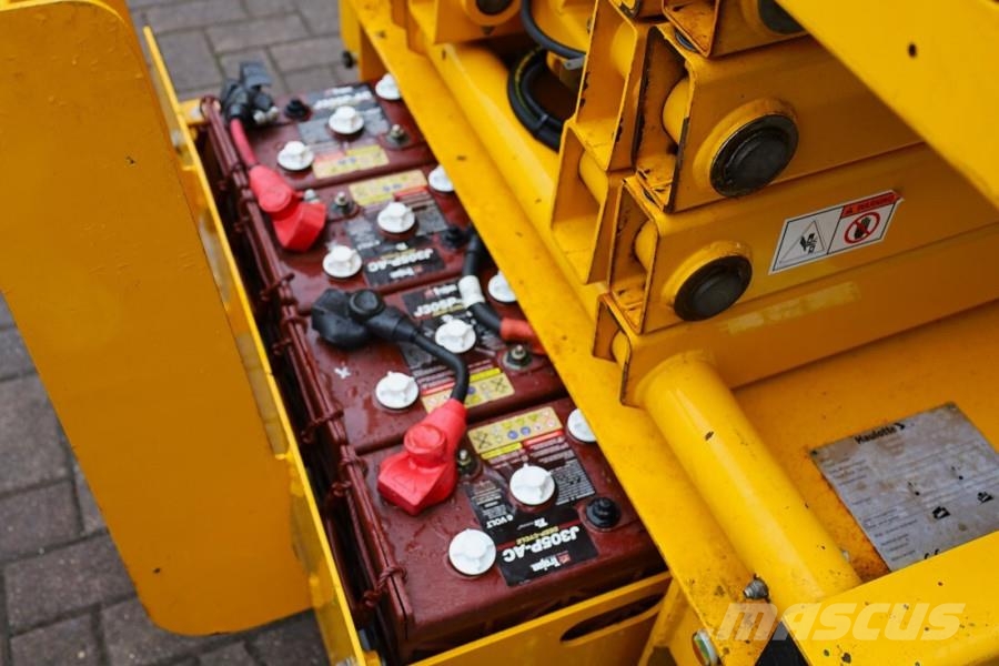 Haulotte Compact 10 Electric, 10.2m Working Height, 450kg C Scissor lifts