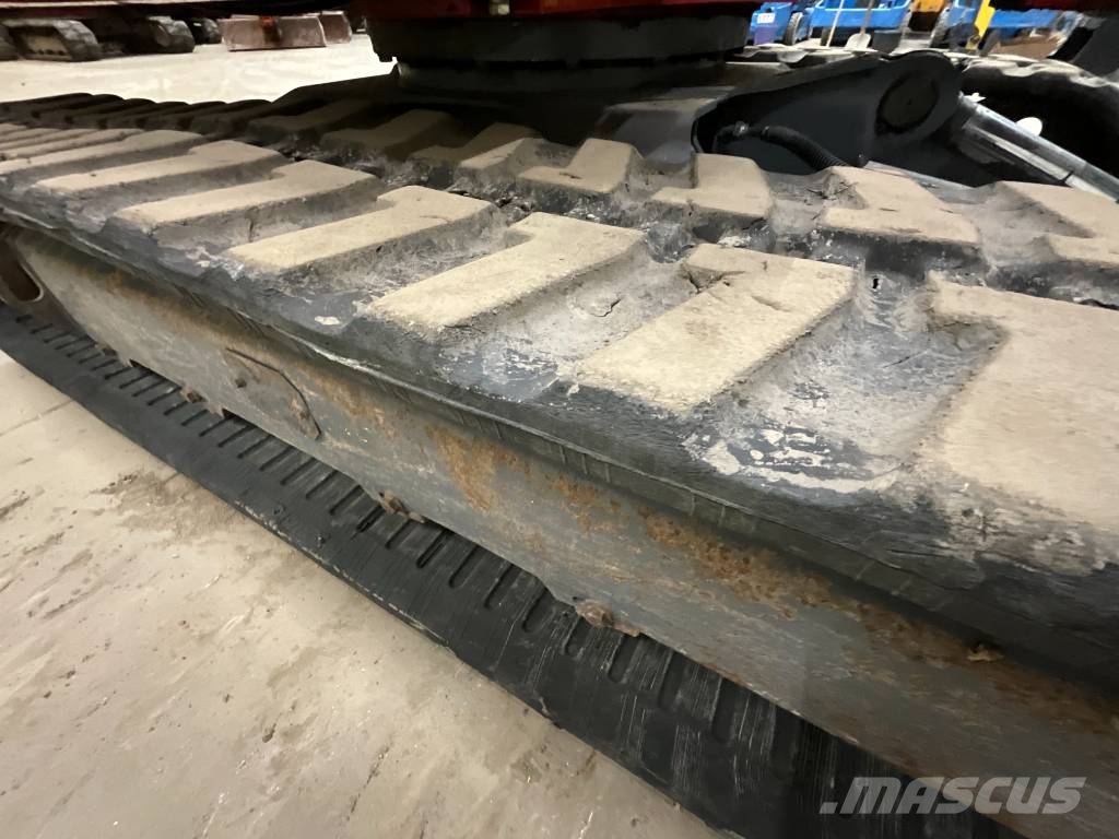 Takeuchi TB 235 Minibagger < 7t