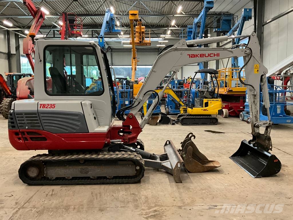 Takeuchi TB 235 Minibagger < 7t