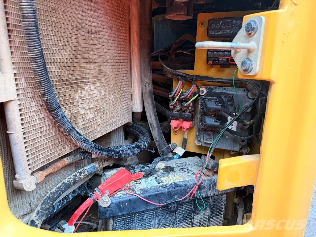 CAT 308 CR 8 Ton Midi Excavator Середні екскаватори 7т. - 12т.
