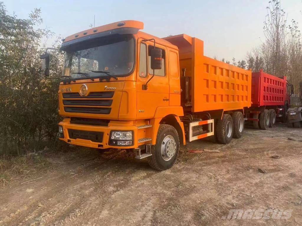 Shacman F3000 ダンプ