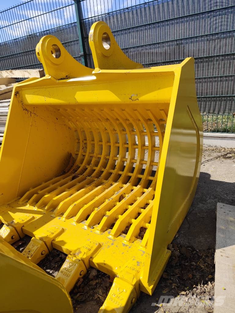 Komatsu PC 200 Gravarme