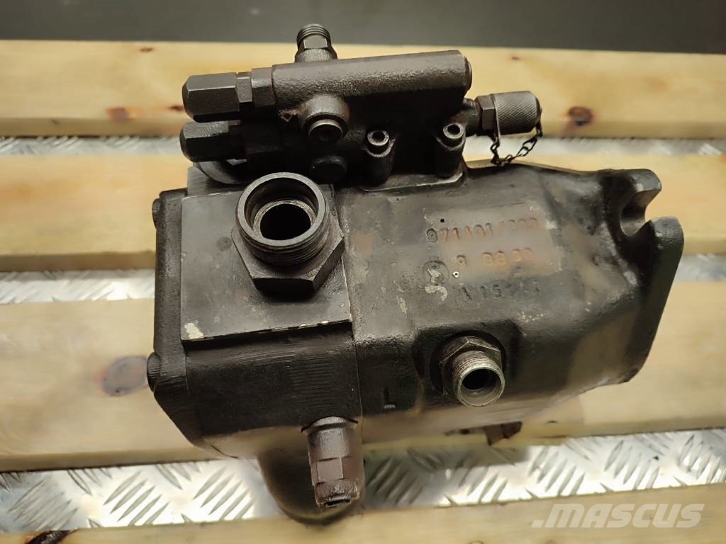 Merlo Hydraulic piston pump Broenigaus Hudromatik Hüdraulika