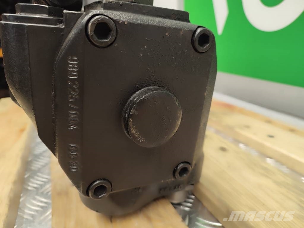 Merlo Hydraulic piston pump Broenigaus Hudromatik Hüdraulika